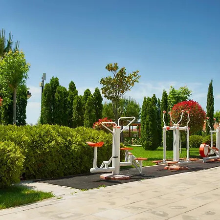 Apartment Prestige First Line In Saint Vlas